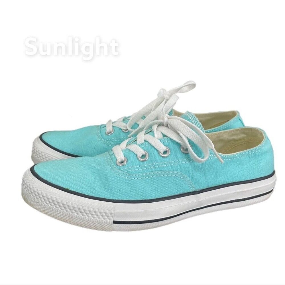 Converse All Star Light Blue Sneakers Shoes -UNISEX- women SZ 8- Mens SZ 6